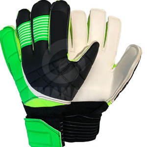 Gants de gardien de but en cuir en gros pour l'entraînement au football avec sangle de poignet réglable et fermeture à boucle et crochet personnalisable - Product Image 2