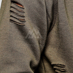 ชุดกีฬาขายดี ทรงเข้ารูป สำหรับผู้ชาย ชุดวอร์มสำหรับออกกำลังกาย สวมใส่สบาย ชุดวอร์มแบบดิสเทรส - Product Image 6