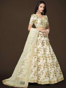 ชุดสำหรับเจ้าสาว Lehenga สีขาวดีไซน์พิเศษหรูหรา - Product Image 2