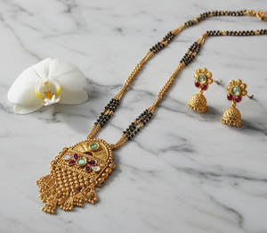 Elegante Conjunto de Collar Rajwadi Antiguo con Diseño de Diseñador y Alto Pulido Dorado, Joyería Étnica para Mujer, para Fiestas - Product Image 2