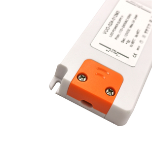 Fuente de Alimentación LED de Tipo Barrera Única con Certificación CE, AC-DC 24W 12V/24V 2A, con 3 Años de Garantía para Luces LED - Product Image 5