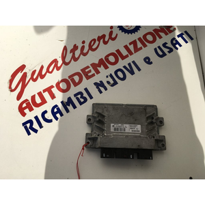 CENTRALINA MOTORE RENAULT Twingo III serie 8201076690 d4fj7 Benzina 1200 (14>) - Product Image 1