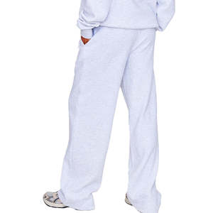 Survêtement d'hiver respirant avec logo personnalisable pour femmes, tissu de haute qualité, grande taille, écologique pour une expérience confortable - Product Image 3