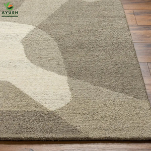 Tapis de bureau minimaliste de grande taille en laine, rembourré et fait à la main - Product Image 3