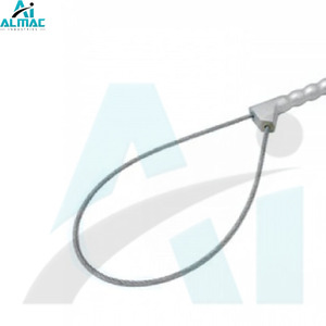 Recogedor de cerdos compacto ALMAC para lechones construido para un manejo eficiente y un control rápido durante el cuidado de la granja y el uso veterinario - Product Image 5