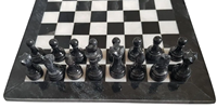 Jeu d'échecs islamique en marbre, thème amour religieux |   Échiquier artisanal incrusté de motifs floraux noirs et blancs en forme de croix |   Animal