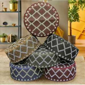 Chapeau Kufi musulman en polyester et coton brodé pour la prière et les vêtements islamiques, chapeaux traditionnels modestes pour hommes, vente en gros - Product Image 3