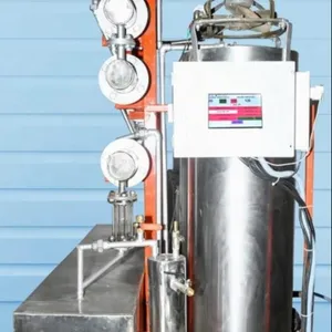 Mesin Produksi Diesel Sistem Regenerasi Limbah Minyak Tanaman Distilasi Diesel 80%-85% Mesin Diesel 20 Liter Per Kapasitas