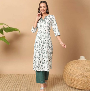 Vente en gros NEETA CREATION Collection de Kurtis modernes en coton à séchage rapide pour femmes, confortables pour un usage quotidien, ethniques, Inde, Pakistan, décontractées - Product Image 4