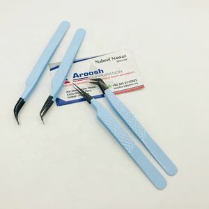 Pinzas de extensión de pestañas con agarre de diamante de acero inoxidable de alta calidad con logotipo personalizado de Punta puntiaguda azul bebé negro Plasma profesional - Product Image 3