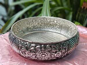 Plateau en laiton décoratif de luxe en gros, plateau de service personnalisé pour fruits, maison, hôtel, restaurant, artisanat en laiton - Product Image 3