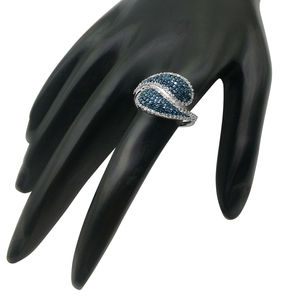 Anillo de Plata de Ley 925 con Diamante Azul Blanco Natural en Forma de Domo, Cierre de Solapa, para Compromiso o Boda - Product Image 4