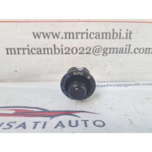 LAND ROVER Discovery Series IV XPB500180 (10>) PANEL DE CONTROL DE AJUSTE DE FAROS Y ESPEJOS - Product Image 1