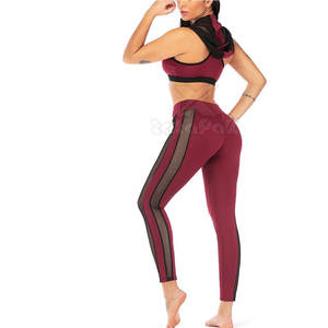 Conjunto de Yoga para Mujer de Alta Calidad, Transpirable, con Cintura Elástica y Logotipo Frontal, para Uso en Exteriores, Venta al Por Mayor - Product Image 3