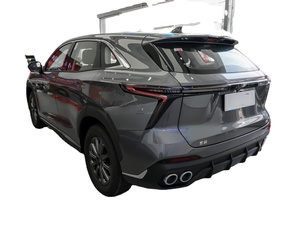 Venta Caliente 2025: Coche Diésel 1.5T con Caja de Cambios Automática, Volante a la Izquierda, Asientos de Cuero, R18, Bajo Precio, Stock en China - Product Image 5