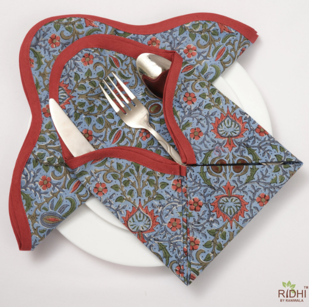 สีน้ำเงินแอร์ฟอร์ซ สีเขียวทหาร สีแดงไวน์เข้ม