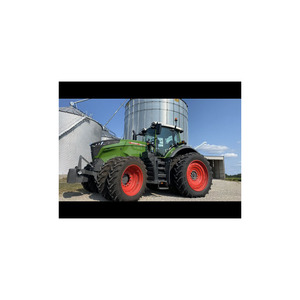 Fendt 1050 Vario embalado para la exportación con neumáticos anchos ejes fuertes y sistema hidráulico avanzado - Product Image 1