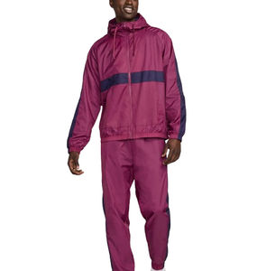 Ropa deportiva cortavientos reflectante con logotipo personalizado de alta calidad, ropa de entrenamiento para hombres, chándal cortavientos, conjunto de dos piezas de longitud completa - Product Image 1