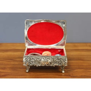 Caja de joyería real de diseñador antiguo de lujo, organizador de Metal con acabado plateado para almacenamiento de joyas, tocador, exhibición hecha en la India - Product Image 6