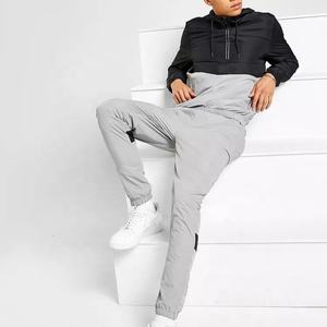 Tenues de jogging en coton unisexe personnalisées haut court 2 pièces ensemble de vêtements de jogging tendance ensembles assortis costumes Style survêtement pour hommes femmes - Product Image 1