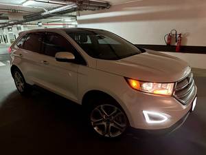 2017 Ford Edge AWD Motor Turbo usado Interior oscuro con asientos de cuero Control de crucero ACC - Product Image 3