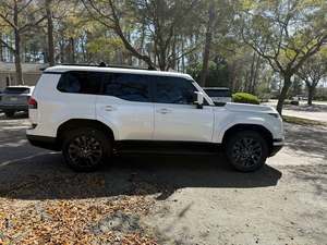 Lexus GX 550 Premium AWD 2024 Súper Limpio y Sin Accidentes, Transmisión Automática, Asientos de Cuero - Product Image 5