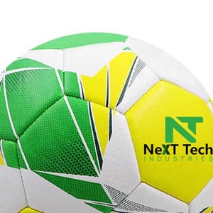 Pelota profesional de Next Tech cosida a mano con diseño personalizado y logotipo personalizado - Product Image 6