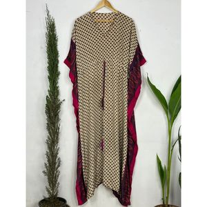 Kaftán Vintage de Seda Reciclada, Estilo Sari, Largo y Fluido, para Playa, con Motivos Artísticos de Paisley en Color Marfil, para Mujer - Product Image 5