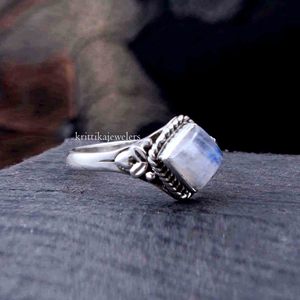 Best Selling Unisex 925 Sterling <b>Silver</b> Oval Cut Moonstone Gemstone Bezel Setting Bohemian Certified Wedding Engagement <b>Ring</b> - Product Image 2