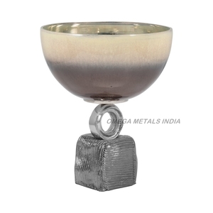 ชามโลหะทรงกลมสีทอง ขอบลายซันเบิร์สต์ สำหรับใส่ผลไม้ ตกแต่งบ้าน โรงแรม ร้านอาหาร - Product Image 3