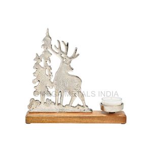 Hot Selling Unique Design Christmas Figurines Aluminum Heart Shape Ornaments with Wooden Base Home Decoration Festive Occasion - Product Image 5