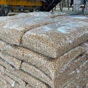 Compre pellets de madera de pino de combustión limpia en bolsas de 15 kg Combustible de calidad europea premium listo para exportación inmediata y entrega global - Product Image 1