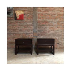 Table de chevet moderne, rangement fonctionnel pour chambre à coucher avec finition en bois raffiné - Product Image 1