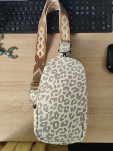 Bolso cruzado de sublimación para niñas, diseñador de lujo, asequible, estilo diario y estético, ropa de calle Vintage clásica, bolsos informales - Product Image 3