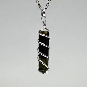 Collar con colgante Vintagelabradore con cadena hecho a mano chapado en oro joyería de cristal Natural regalo de compromiso - Product Image 5