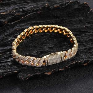 Bracelet en diamant de qualité supérieure, bijoux de mode modernes pour les mariages et les célébrations, disponible au prix d'usine - Product Image 2