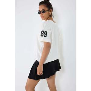 T-shirt en coton surdimensionné imprimé à col en V pour femme, 100% respirant, style Y2K, décontracté, col à nœud, coupe ample, pour les bébés - Product Image 4