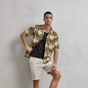 Nueva Colección Primavera Verano FY26, Camisa de Hombre 100% Algodón 120gsm, Diseño Vintage con Estampado Digital, Venta al Por Mayor para el Mercado Europeo - Product Image 2