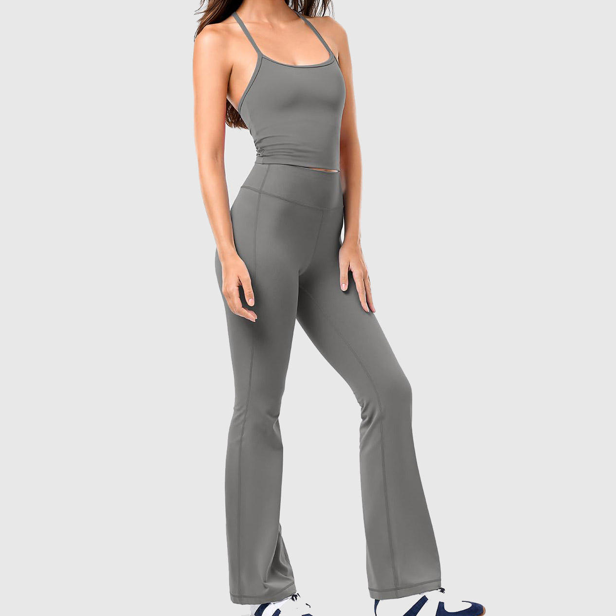 สีเทาอ่อน