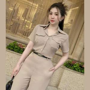 Good Choice Haut chic à manches courtes pour femmes avec pantalon long-Un ensemble élégant pour le bureau et les sorties décontractées, sans effort - Product Image 2