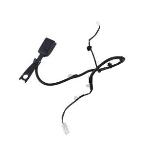 ตะขอเกี่ยวเข็มขัดนิรภัยด้านหน้าขวา TOYOTA Yaris Series 73230-0D340 (14>16) - Product Image 1