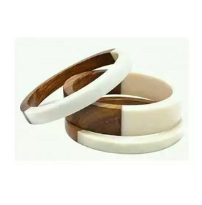 Brazaletes articulados de madera de resina con precio de descuento de la mejor calidad, conjuntos de PULSERAS CON ABALORIOS, logotipo de Color personalizado, MOQ bajo - Product Image 2