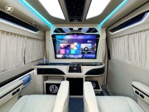 Furgoneta de Lujo <span class=keywords><strong>Hiace</strong></span> de 7 Plazas |   Transmisión Automática, Volante a la Izquierda, Gasolina |   Interior Blanco con Acabado Premium - Product Image 3