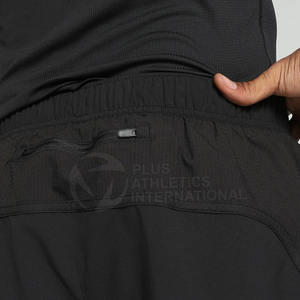 Short de sport de course pour homme avec tissu anti-transpiration et poche intérieure sécurisée pour téléphone Short de sport respirant - Product Image 5