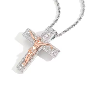 Pendentif croix personnalisé en argent 925 avec moissanite VVS taille baguette glacée, bijoux hip-hop pour mariage - Product Image 3