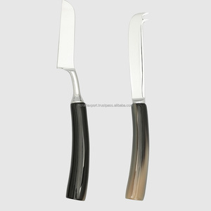 RF Crafts Ensemble de couverts en métal faits à la main avec poignée en résine Nouveau design de couverts pour les mariages-Fournisseur en vrac polonais miroir - Product Image 4