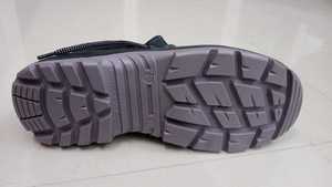 Chaussures de sécurité très vendues avec embout en acier ou composite et semelle en PU utilisées dans les industries alimentaire, du ciment et de la construction - Product Image 4