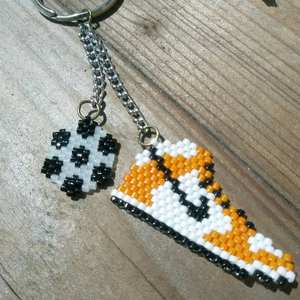 Belle broderie artisanale perlée Teddy Face porte-clés et porte-clés Unique luxe dernière haute qualité par Hiba Enterprises - Product Image 5