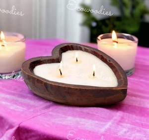 Bougies en bois parfumées en forme de coeur en bois naturel pour décoration de ferme Table basse pièce maîtresse Woodcrafts Product - Product Image 6