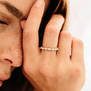 Anillo de boda de diamante de eternidad completo, diseño único, redondo, brillante, precio al por mayor, Diamante certificado IGI - Product Image 5